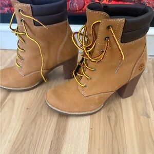 Timberland Women's Tan Leather Boots